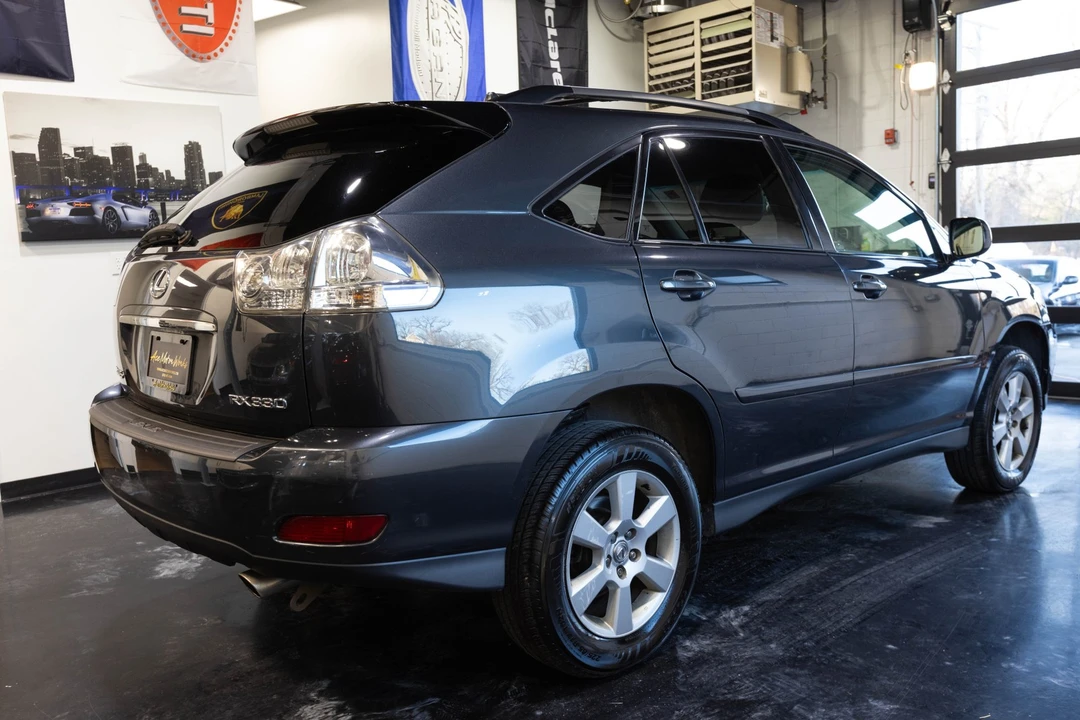 2006 Lexus RX 2nd Gen - Image 11 of 21