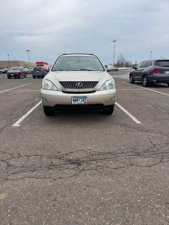 2006 Lexus RX 2nd Gen - Image 5 of 10