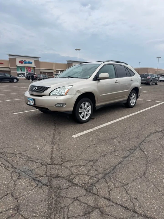 2006 Lexus RX 2nd Gen - Image 6 of 10