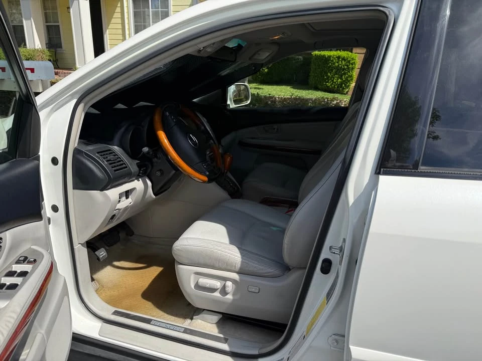 2006 Lexus RX 2nd Gen - Image 4 of 6