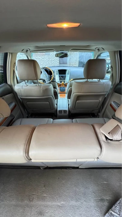 2006 Lexus RX 2nd Gen - Image 9 of 10