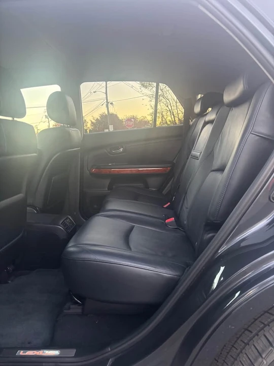 2006 Lexus RX 2nd Gen - Image 12 of 19