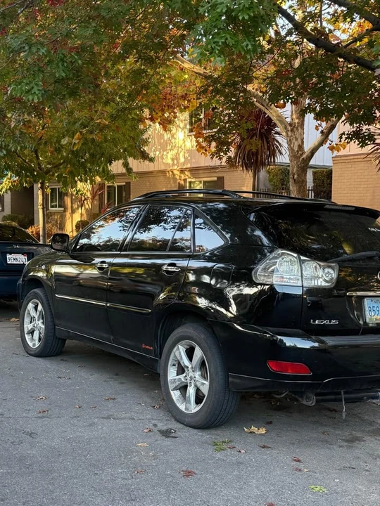 2006 Lexus RX 2nd Gen - Image 3 of 7