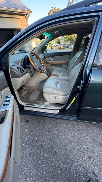 2006 Lexus RX 2nd Gen - Image 7 of 10