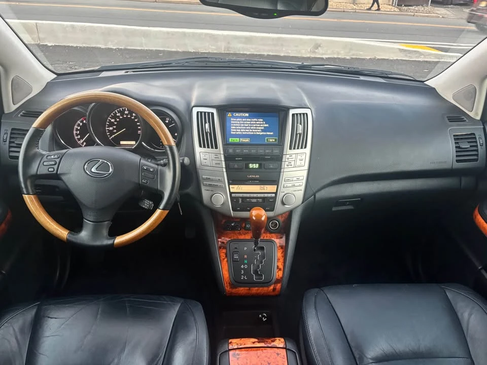 2006 Lexus RX 2nd Gen - Image 13 of 19