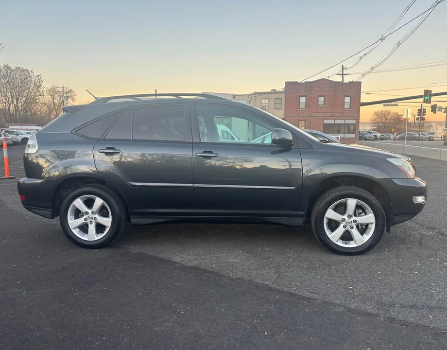 2006 Lexus RX 2nd Gen - Image 6 of 19