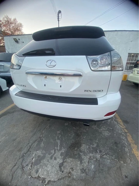2006 Lexus RX 2nd Gen - Image 10 of 12