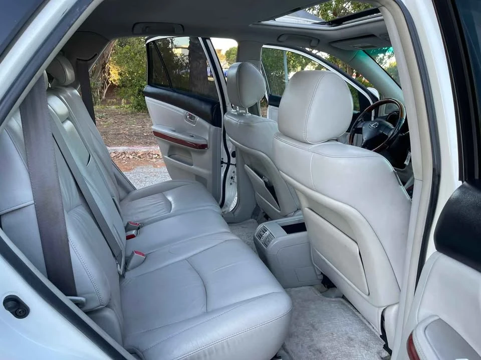 2006 Lexus RX 2nd Gen - Image 7 of 15