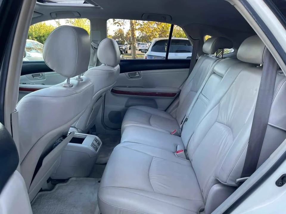 2006 Lexus RX 2nd Gen - Image 8 of 15