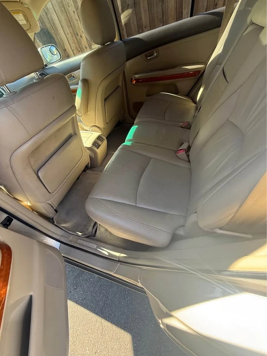 2006 Lexus RX 2nd Gen - Image 12 of 12