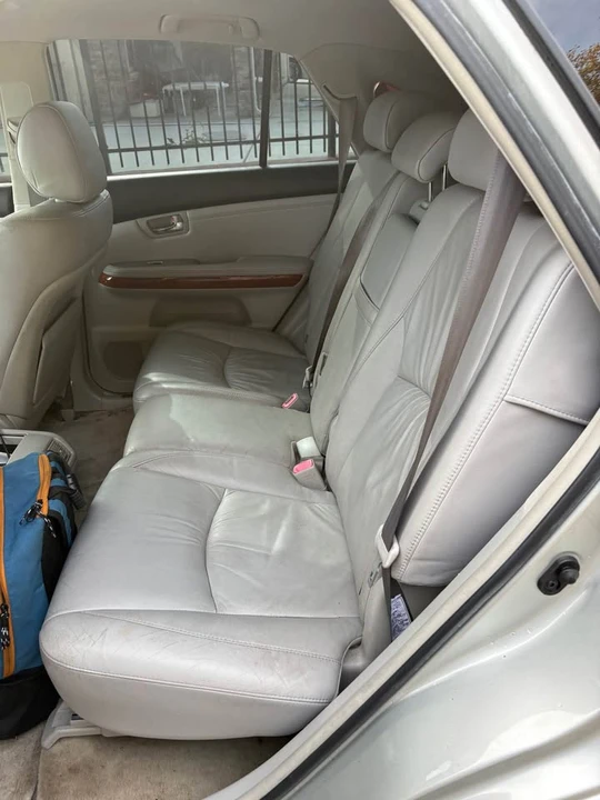 2006 Lexus RX 2nd Gen - Image 6 of 7