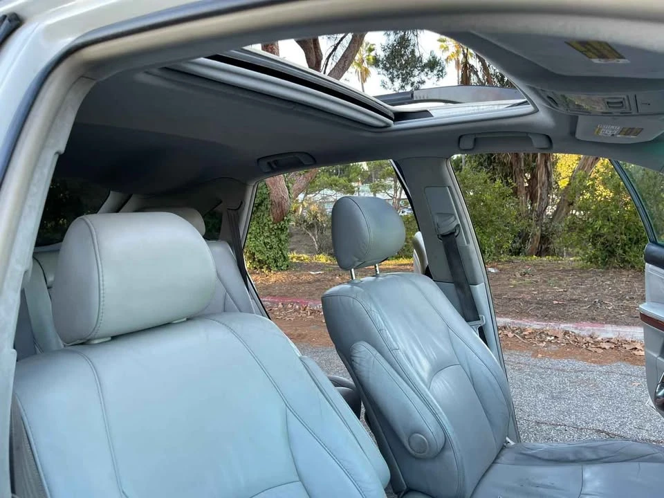 2006 Lexus RX 2nd Gen - Image 6 of 15