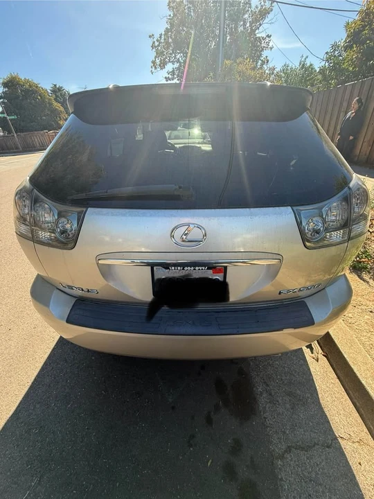 2006 Lexus RX 2nd Gen - Image 5 of 12