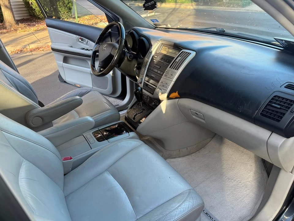2006 Lexus RX 2nd Gen - Image 8 of 11