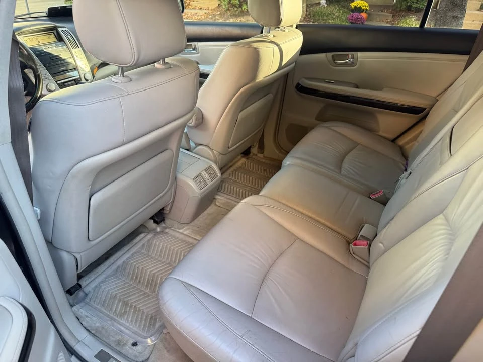 2006 Lexus RX 2nd Gen - Image 6 of 11