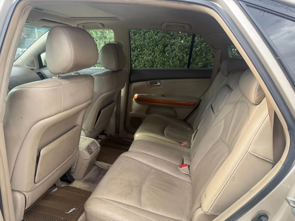 2006 Lexus RX 2nd Gen - Image 12 of 14