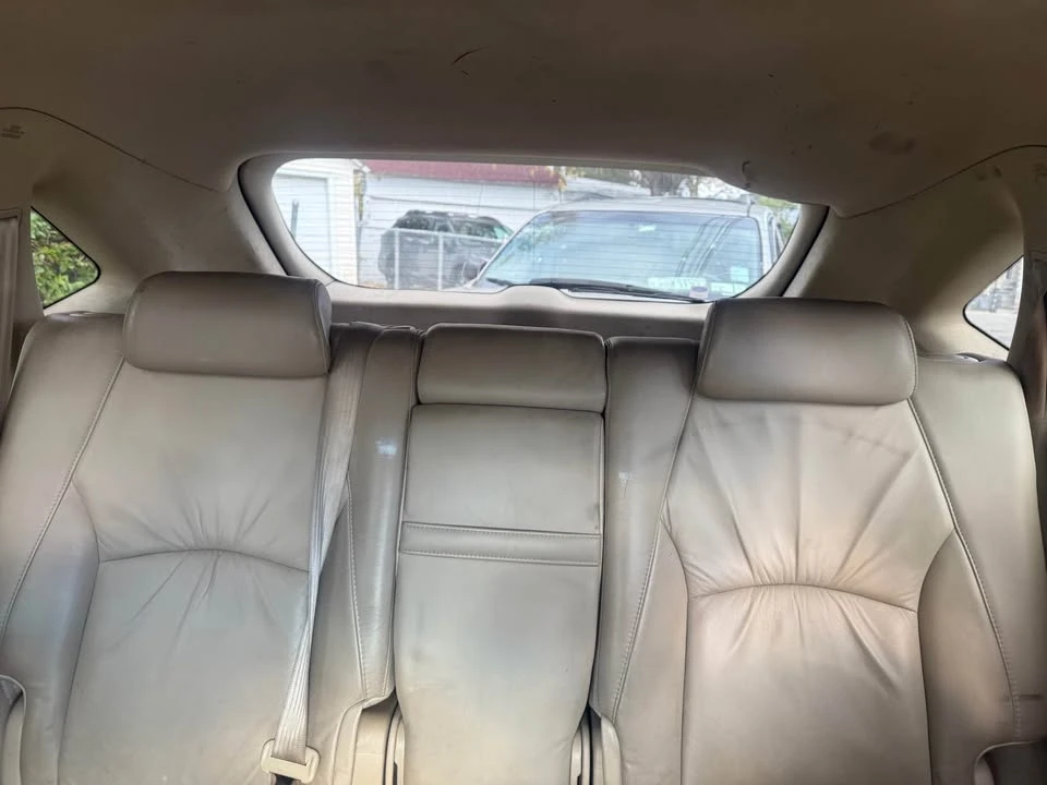 2006 Lexus RX 2nd Gen - Image 11 of 14