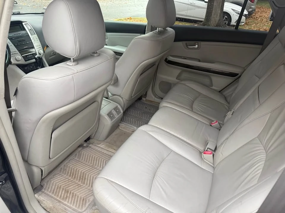2006 Lexus RX 2nd Gen - Image 6 of 9