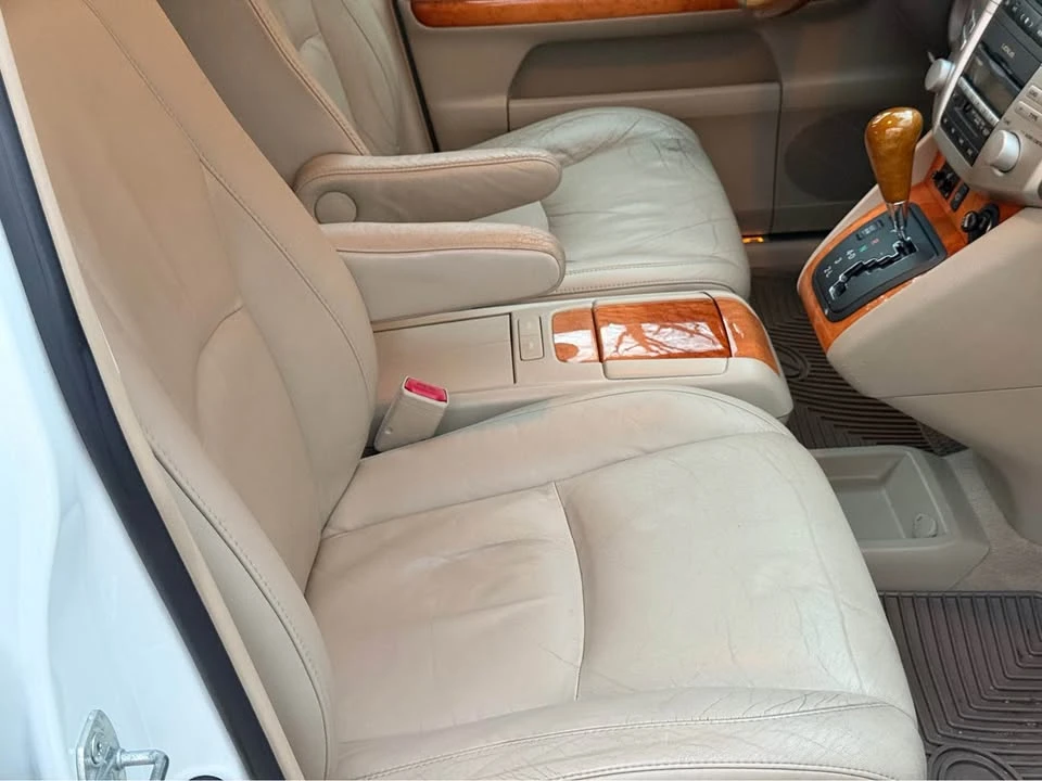 2006 Lexus RX 2nd Gen - Image 11 of 13