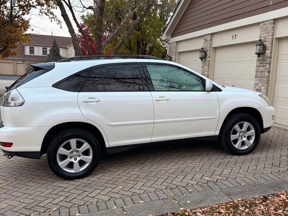 2006 Lexus RX 2nd Gen - Image 4 of 13