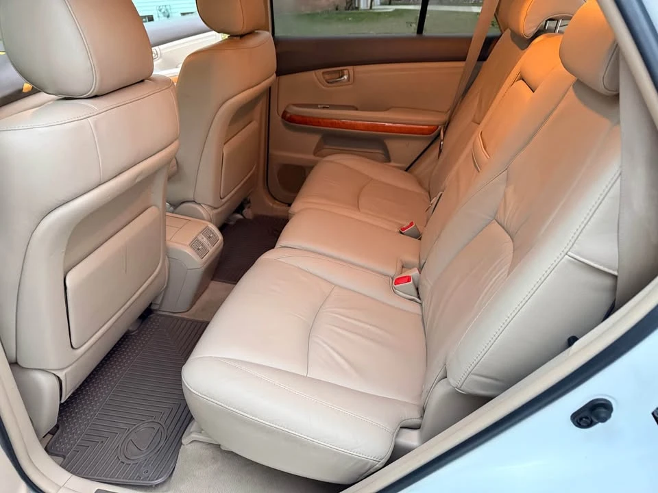 2006 Lexus RX 2nd Gen - Image 10 of 13
