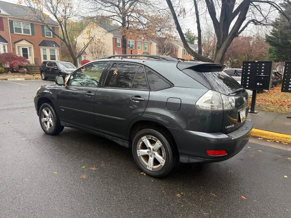 2006 Lexus RX 2nd Gen - Image 2 of 9