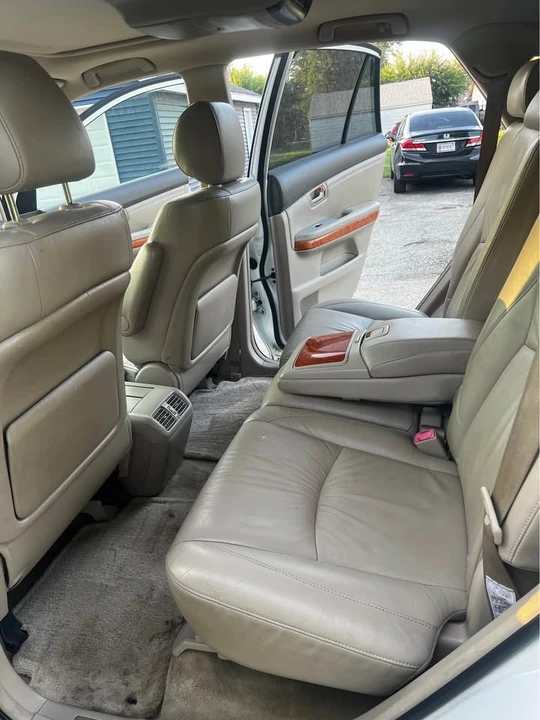 2006 Lexus RX 2nd Gen - Image 13 of 18
