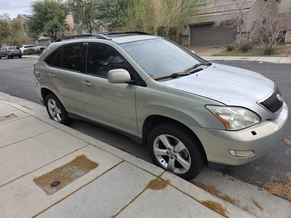 2006 Lexus RX 2nd Gen - Image 2 of 17