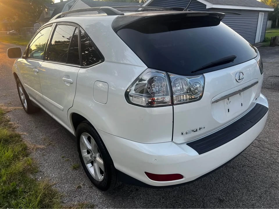 2006 Lexus RX 2nd Gen - Image 6 of 18