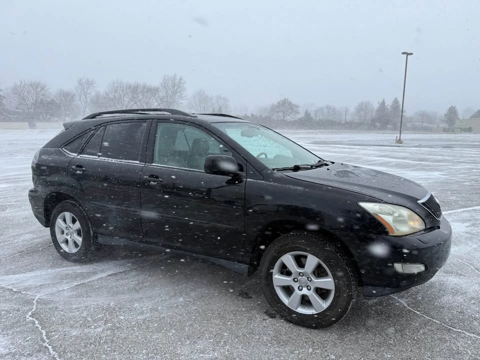 2006 Lexus RX 2nd Gen - Image 2 of 13