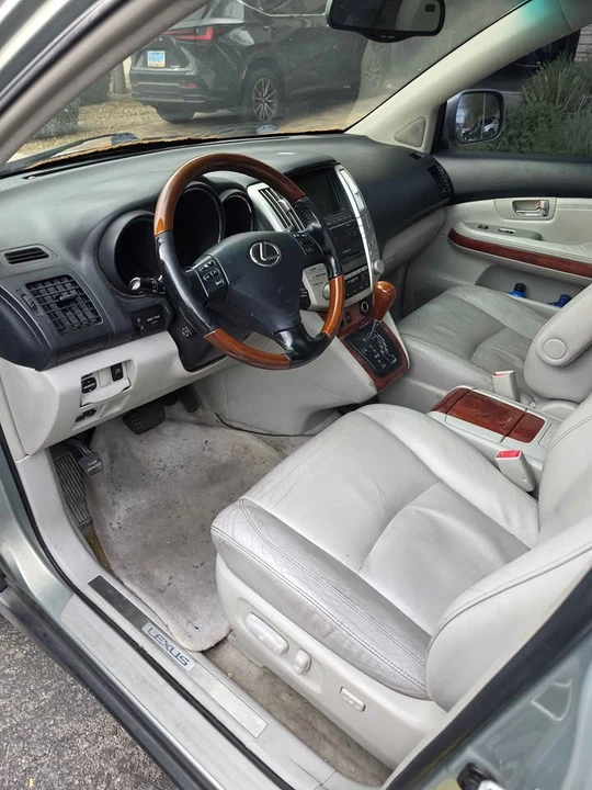 2006 Lexus RX 2nd Gen - Image 7 of 17