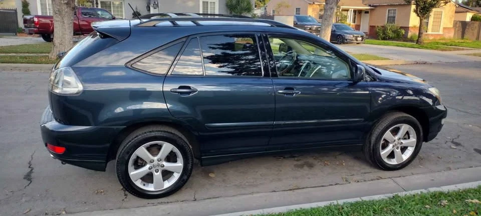 2006 Lexus RX 2nd Gen - Image 2 of 11