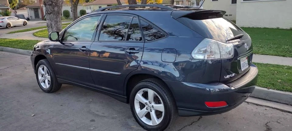 2006 Lexus RX 2nd Gen - Image 4 of 11