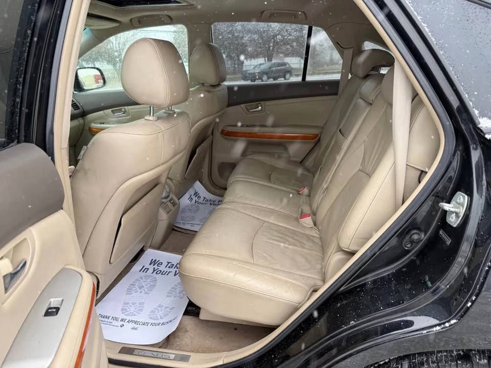 2006 Lexus RX 2nd Gen - Image 9 of 13