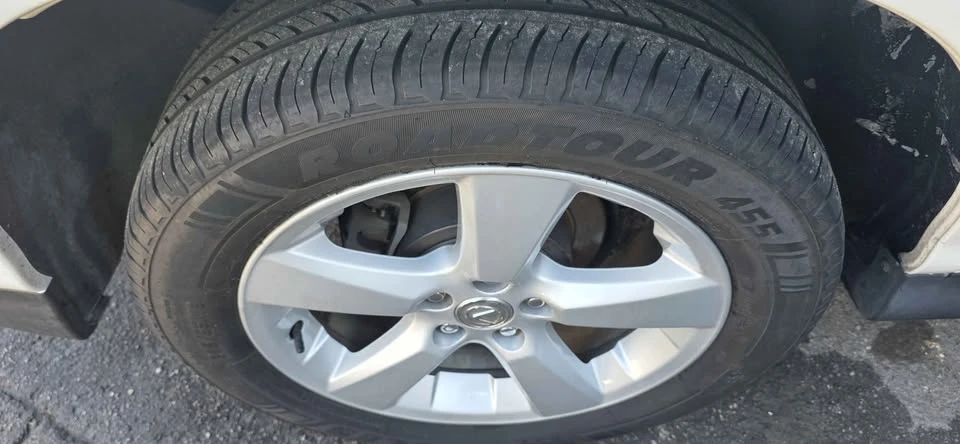 2006 Lexus RX 2nd Gen - Image 11 of 15