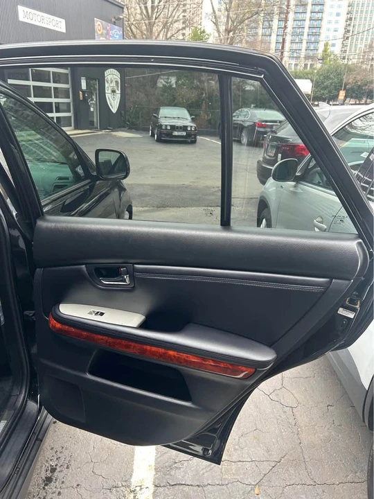2006 Lexus RX 2nd Gen - Image 13 of 18