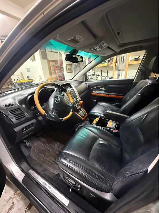 2006 Lexus RX 2nd Gen - Image 4 of 6