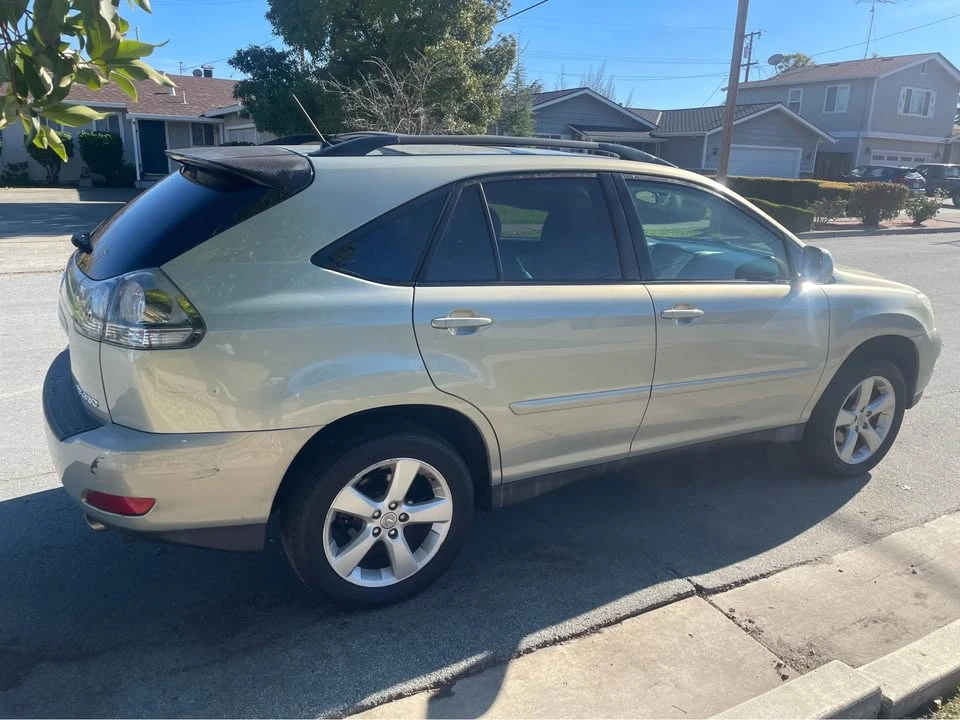 2006 Lexus RX 2nd Gen - Image 5 of 10