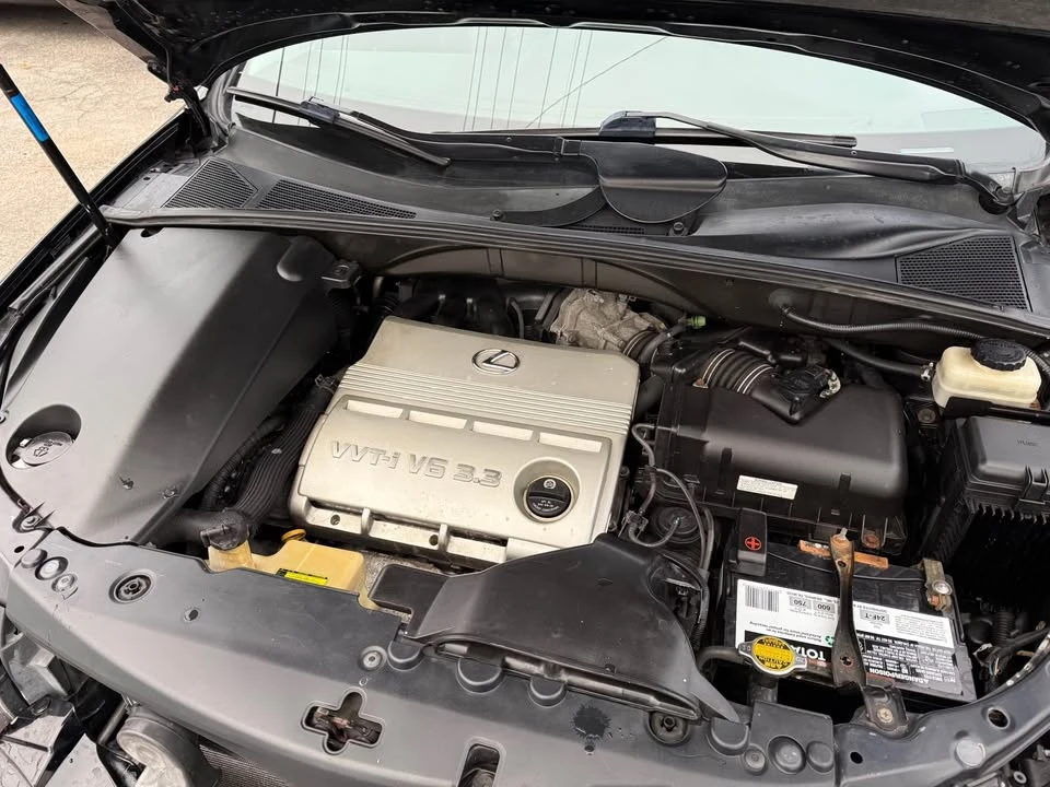 2006 Lexus RX 2nd Gen - Image 18 of 20