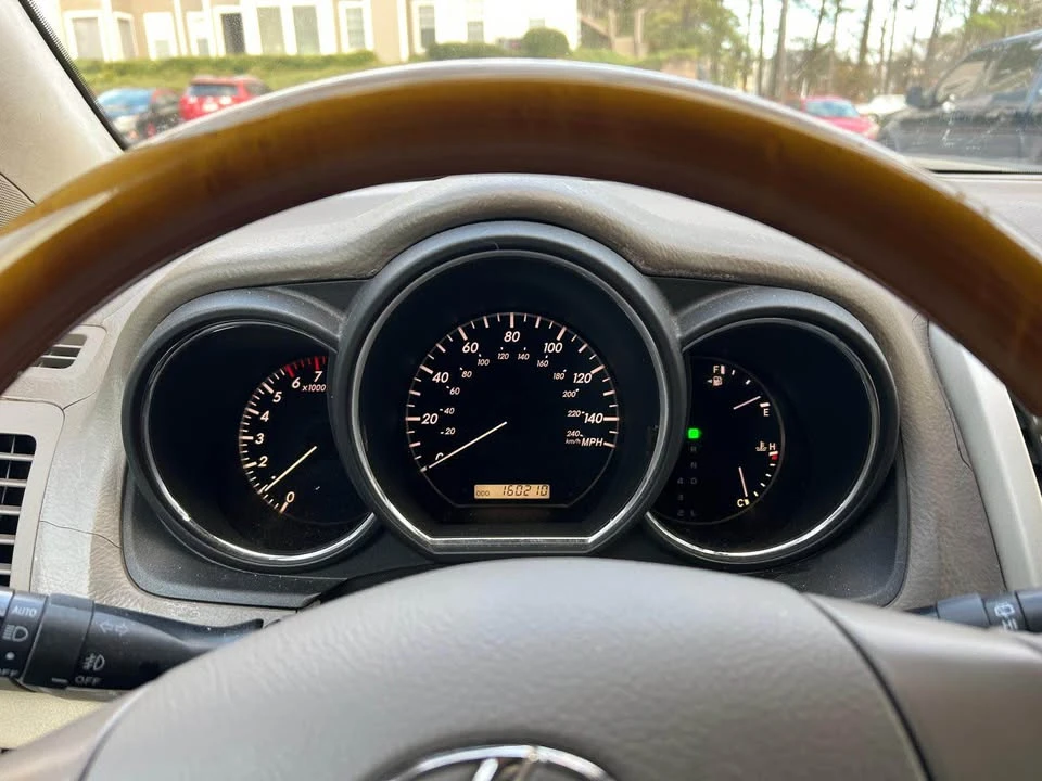2006 Lexus RX 2nd Gen - Image 13 of 14