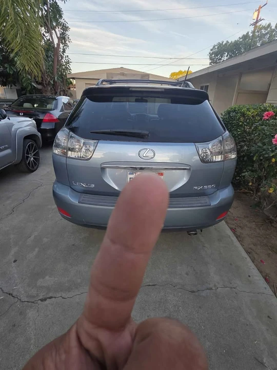 2006 Lexus RX 2nd Gen - Image 5 of 6