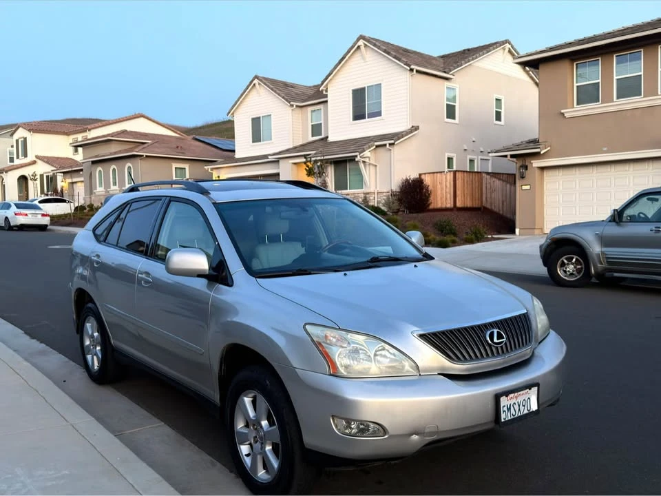 2006 Lexus RX 2nd Gen - Image 3 of 12