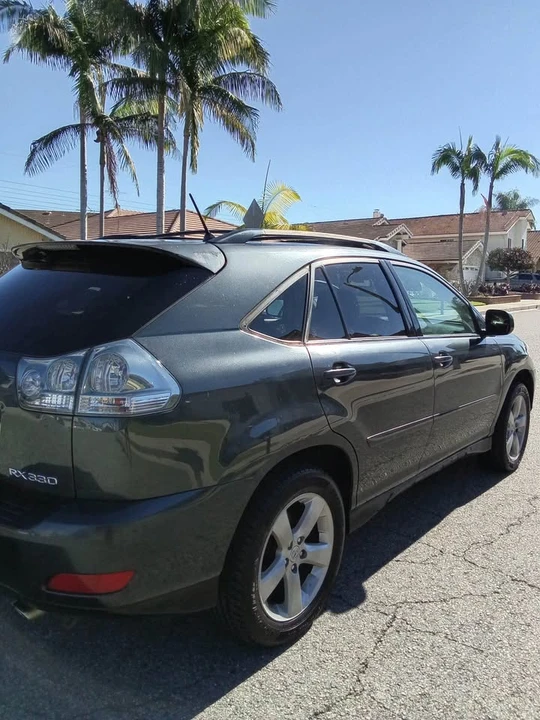2006 Lexus RX 2nd Gen - Image 5 of 12