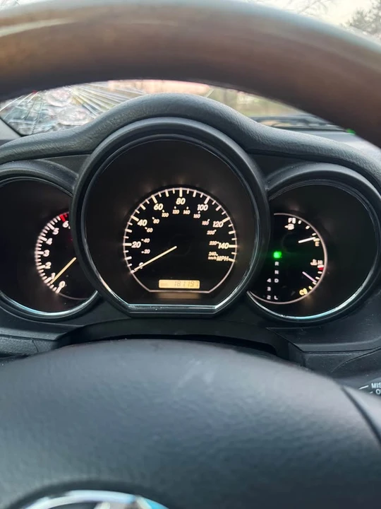 2006 Lexus RX 2nd Gen - Image 3 of 6
