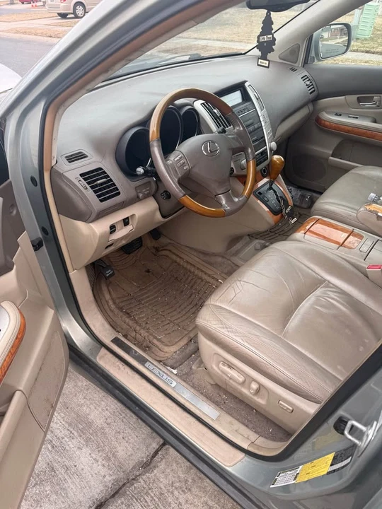 2006 Lexus RX 2nd Gen - Image 6 of 8