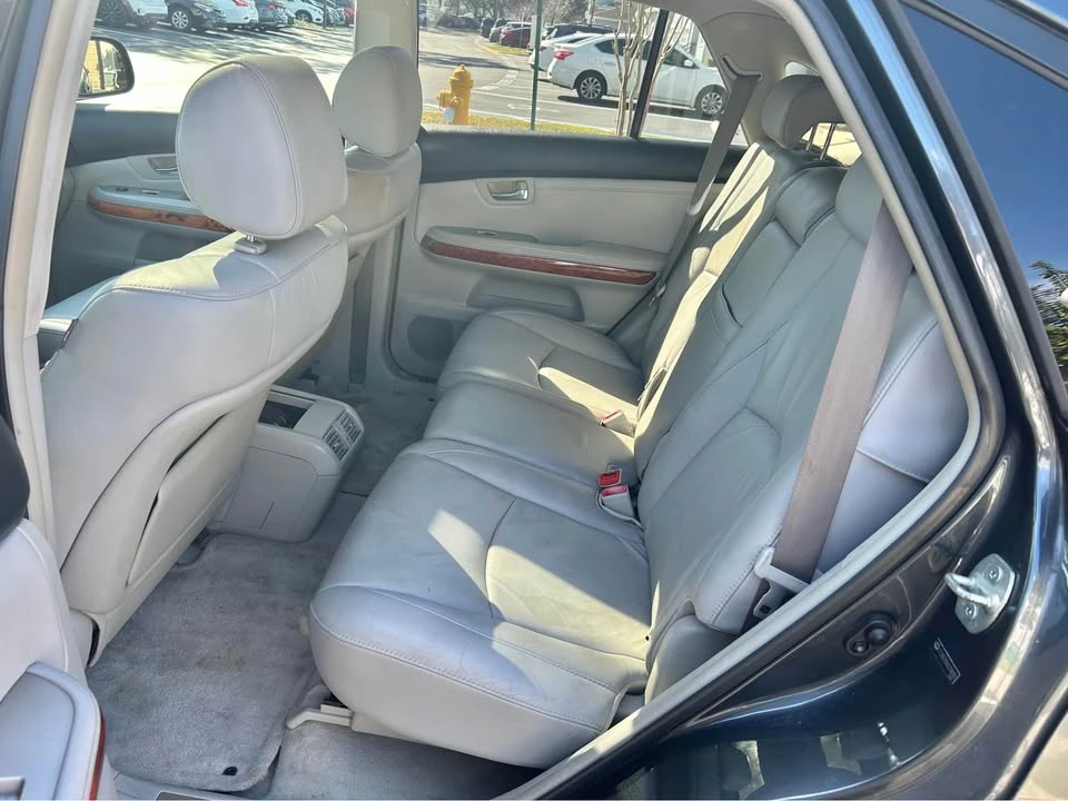 2006 Lexus RX 2nd Gen - Image 9 of 10
