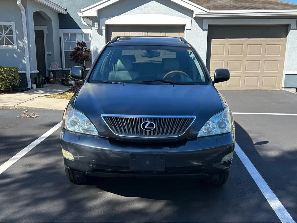 2006 Lexus RX 2nd Gen - Image 2 of 10