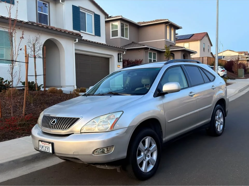2006 Lexus RX 2nd Gen - Image 4 of 12