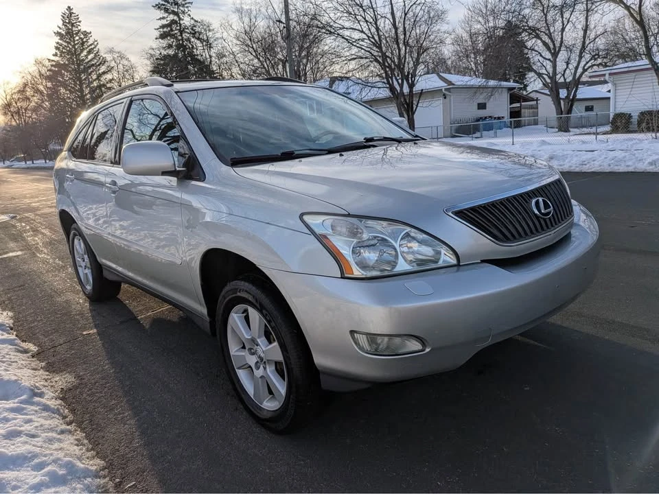 2006 Lexus RX 2nd Gen - Image 5 of 15