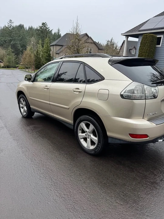 2006 Lexus RX 2nd Gen - Image 4 of 20